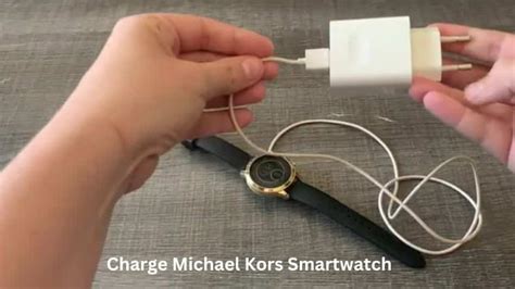 porque no carga mi reloj michael kors|Michael Kors watch won't charge.